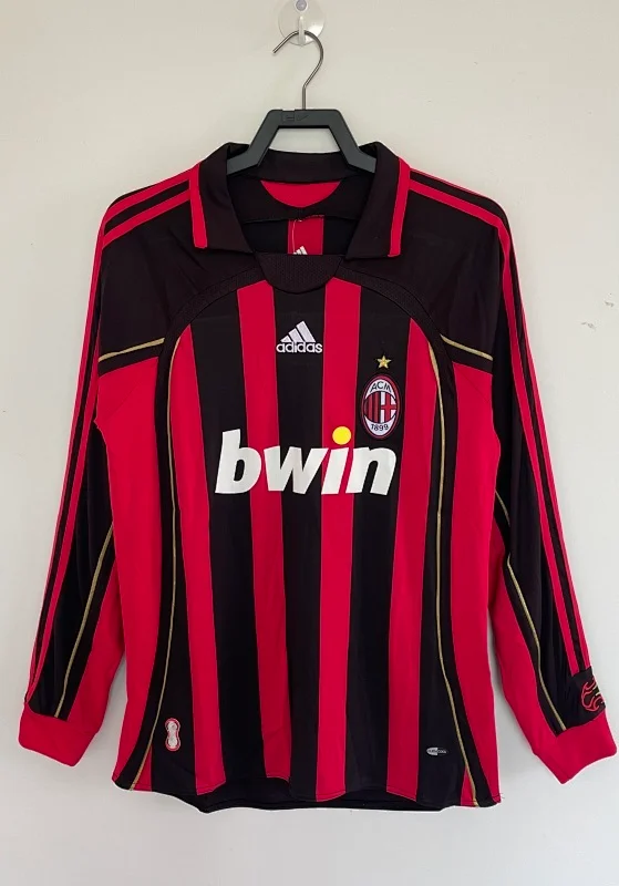 Camiseta AC Milan Local 2006/2007 retro foto 1