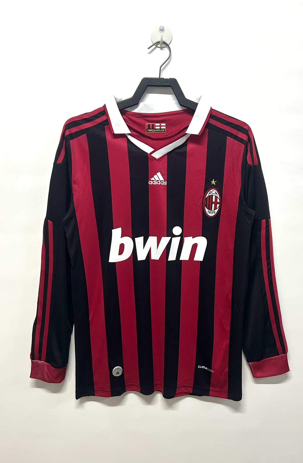 Camiseta AC Milan Manga Larga Local Manga Larga 2009/2010 retro foto 2