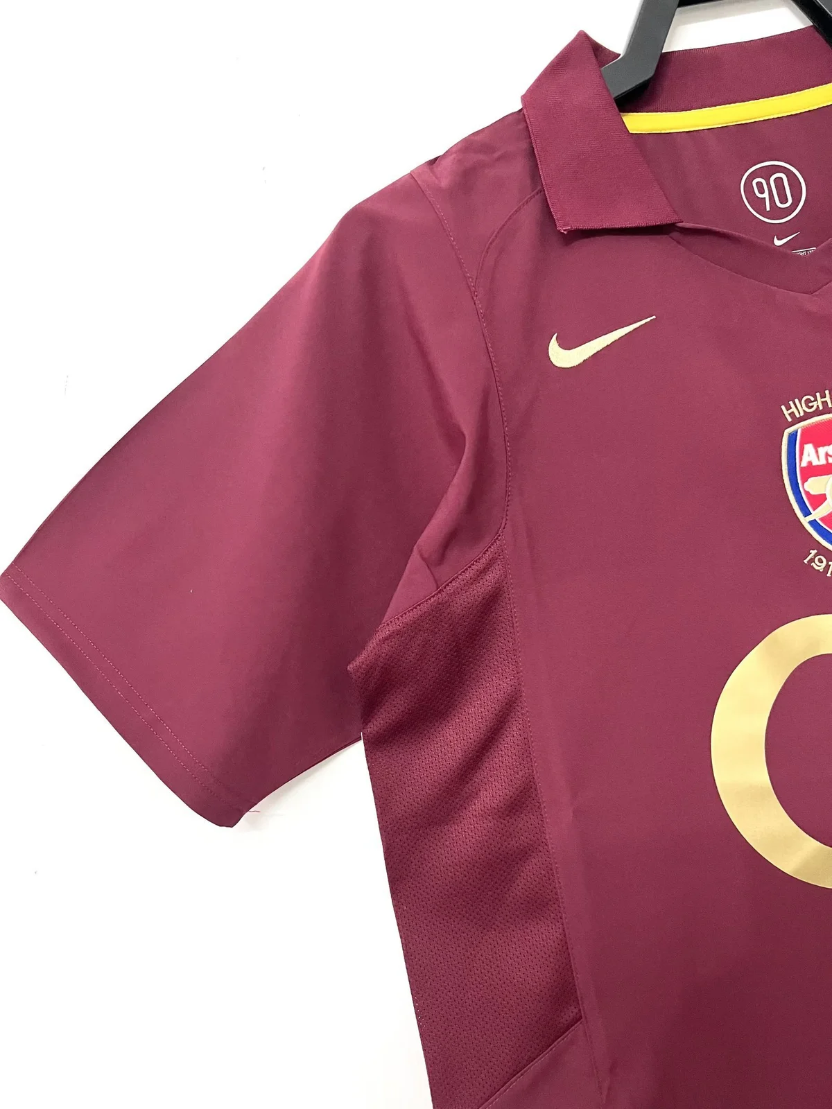 Camiseta Arsenal Local 2005/2006 retro foto 5