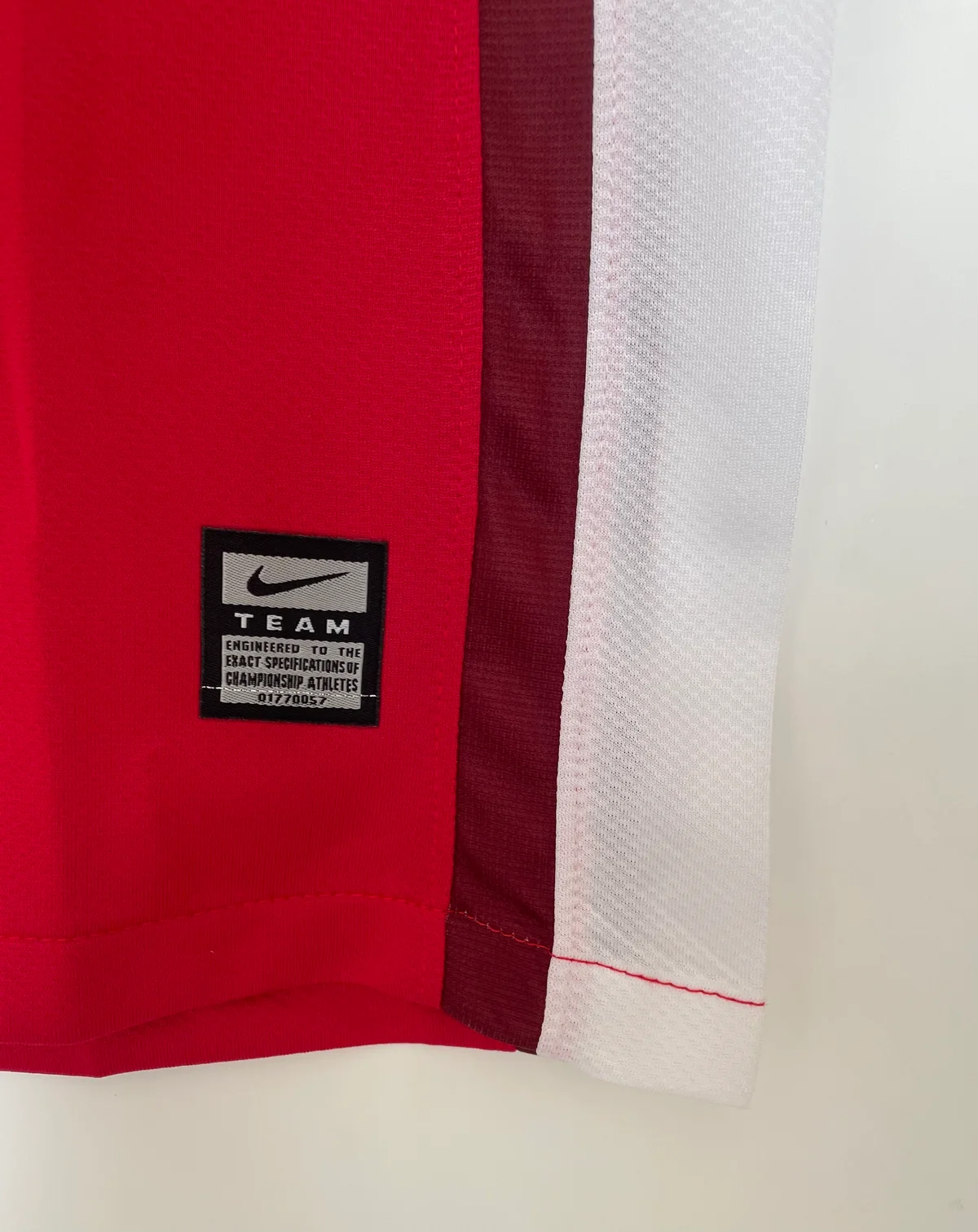 Camiseta Arsenal Local 2008/2010 retro foto 3