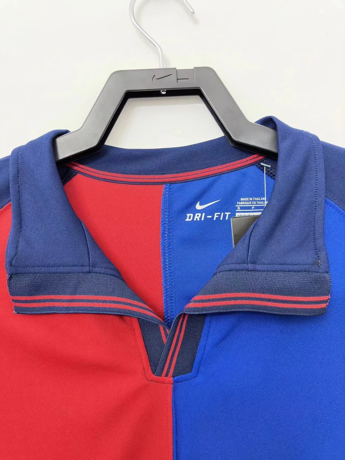 Camiseta Barcelona Local 1999 retro foto 8