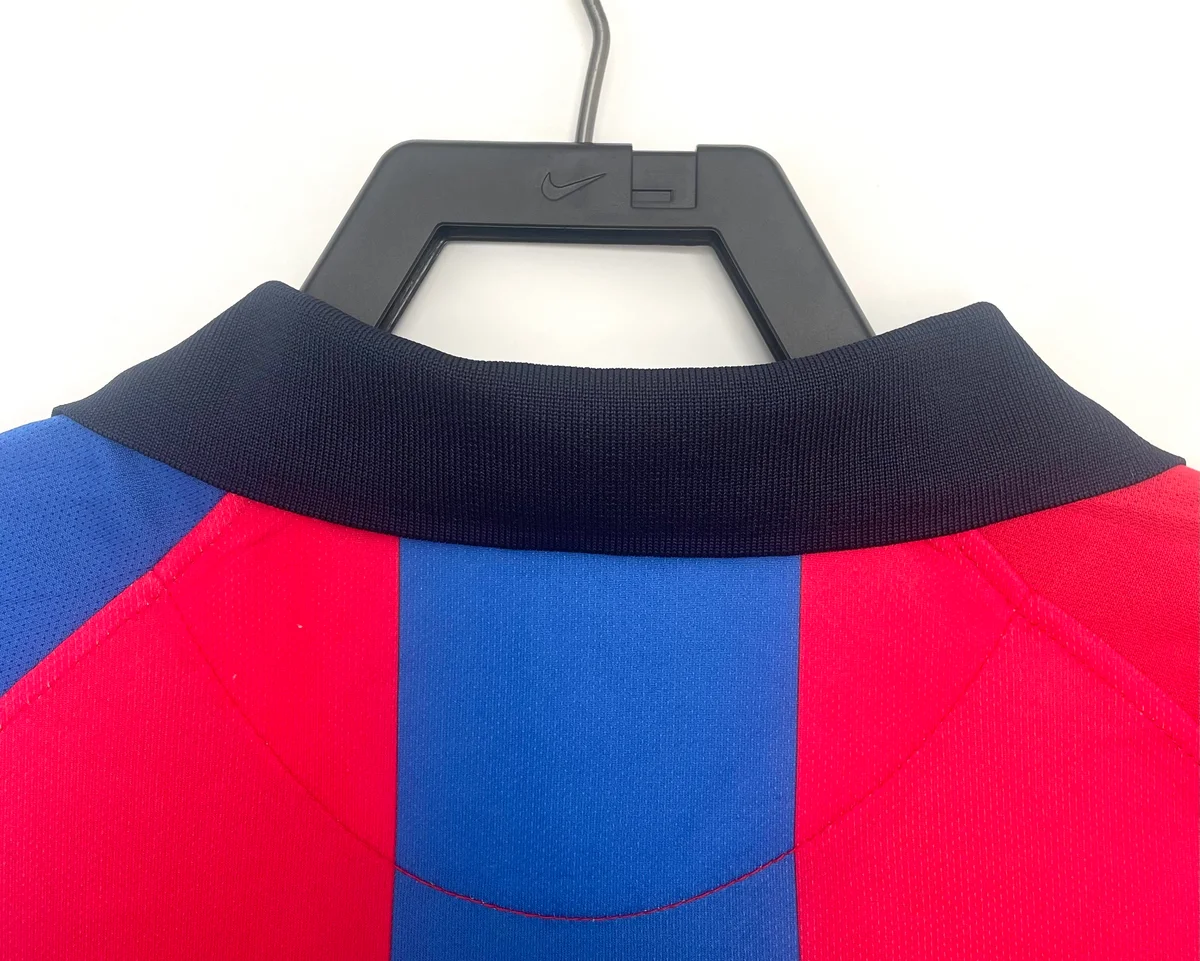 Camiseta Barcelona Local 2000/2001 retro foto 2