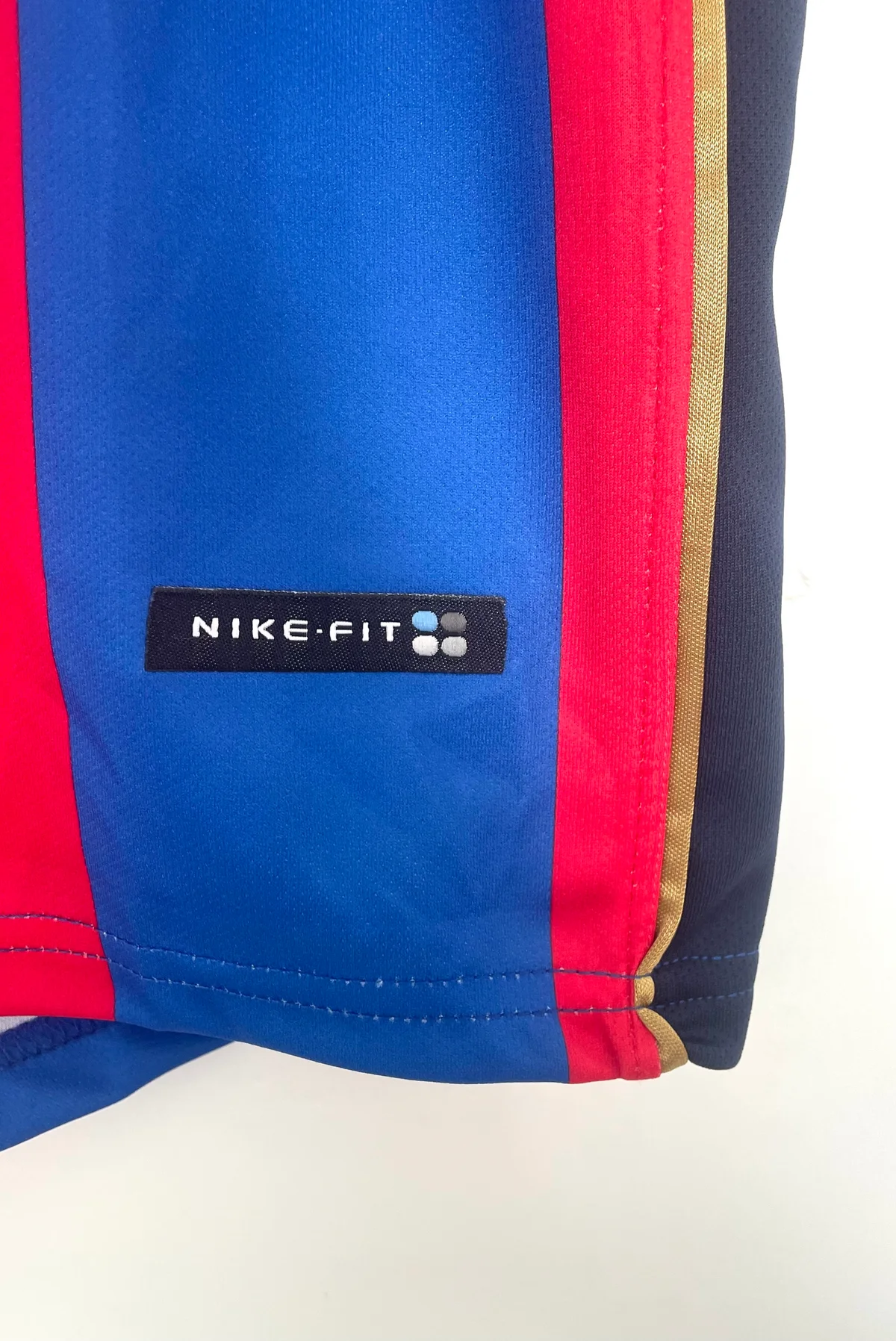 Camiseta Barcelona Local 2000/2001 retro foto 3