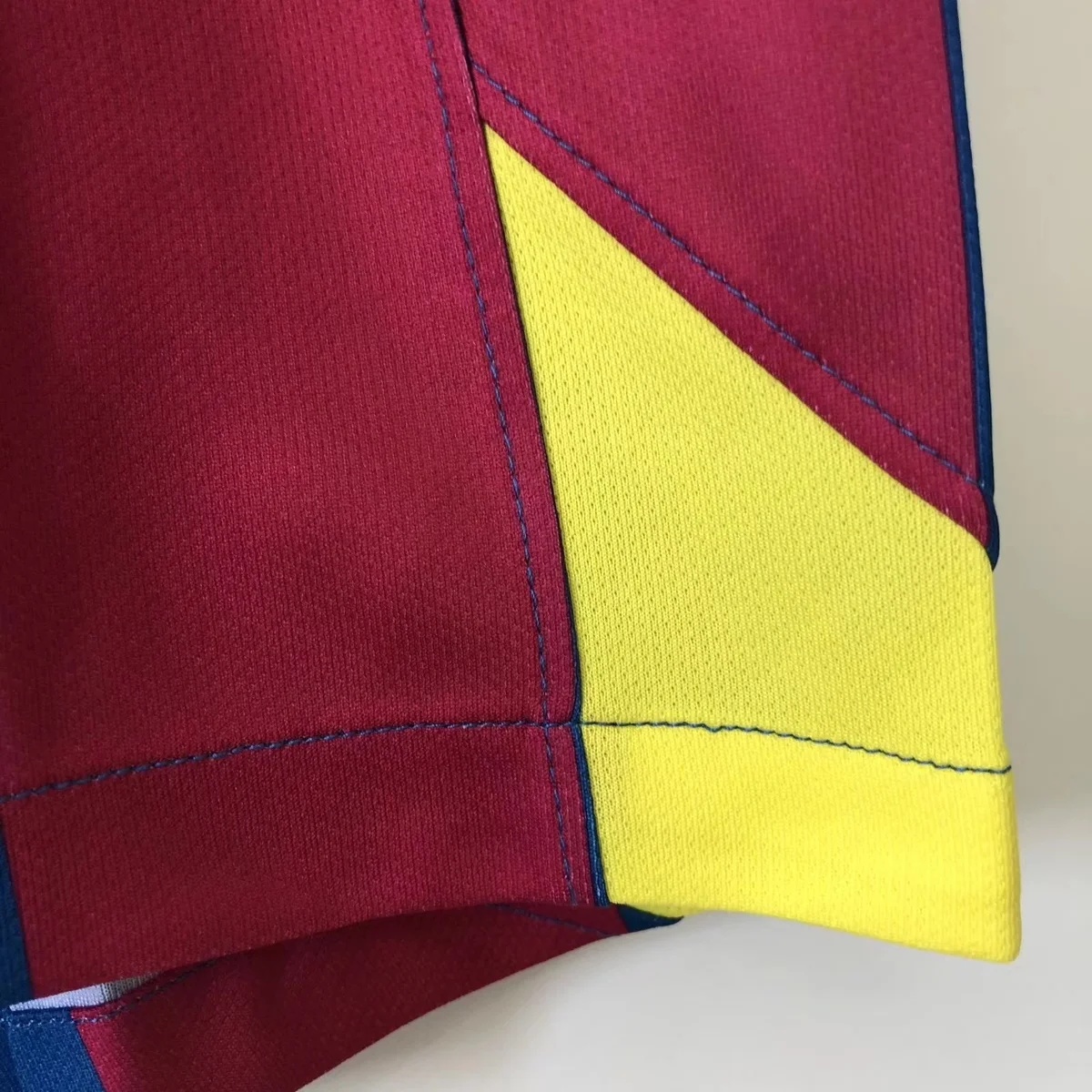 Camiseta Barcelona 2005-06 retro foto 5