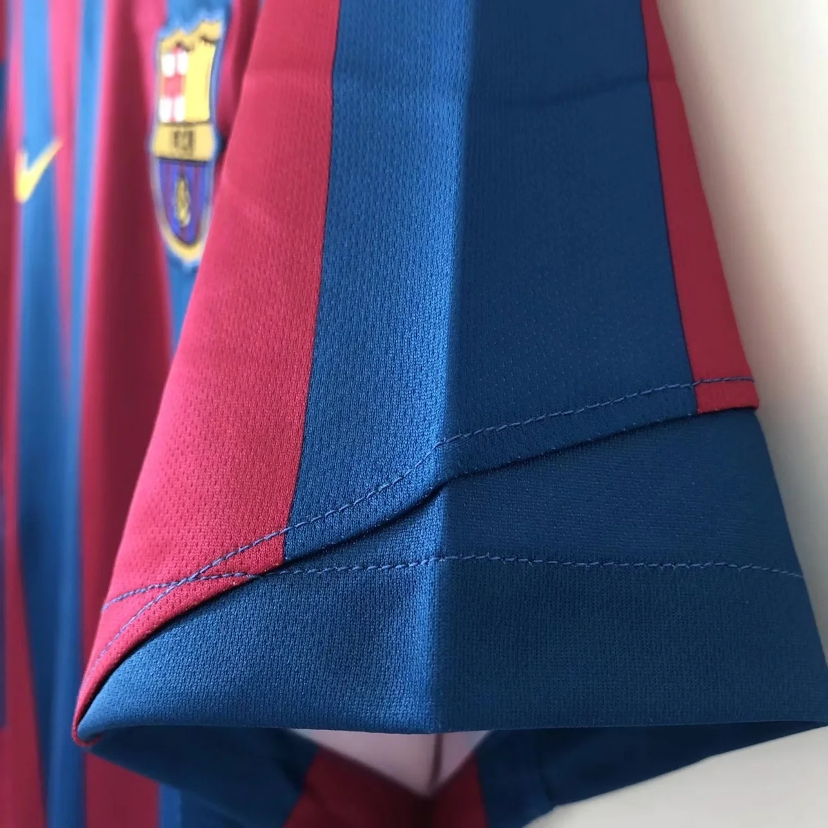 Camiseta Barcelona 2005-06 retro foto 7
