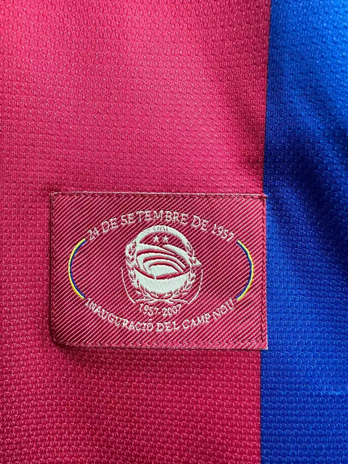 Camiseta Barcelona Manga Larga Local Manga Larga 2007/2008 retro foto 2