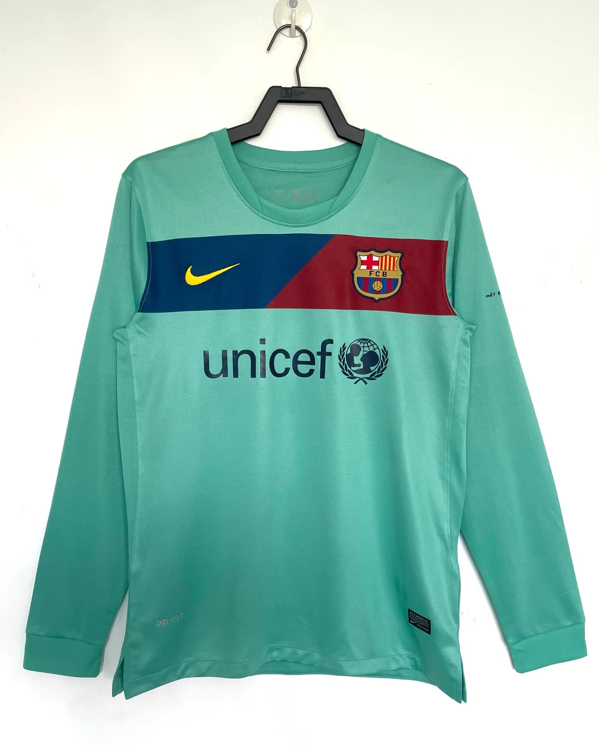 Camiseta Barcelona Visitante Manga Larga Manga Larga 2010/2011 retro foto 8