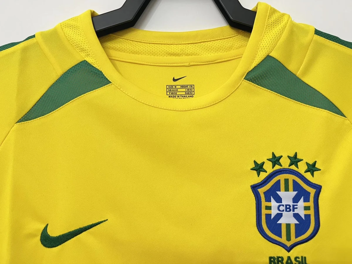 Camiseta Brasil Local 2002 retro foto 4