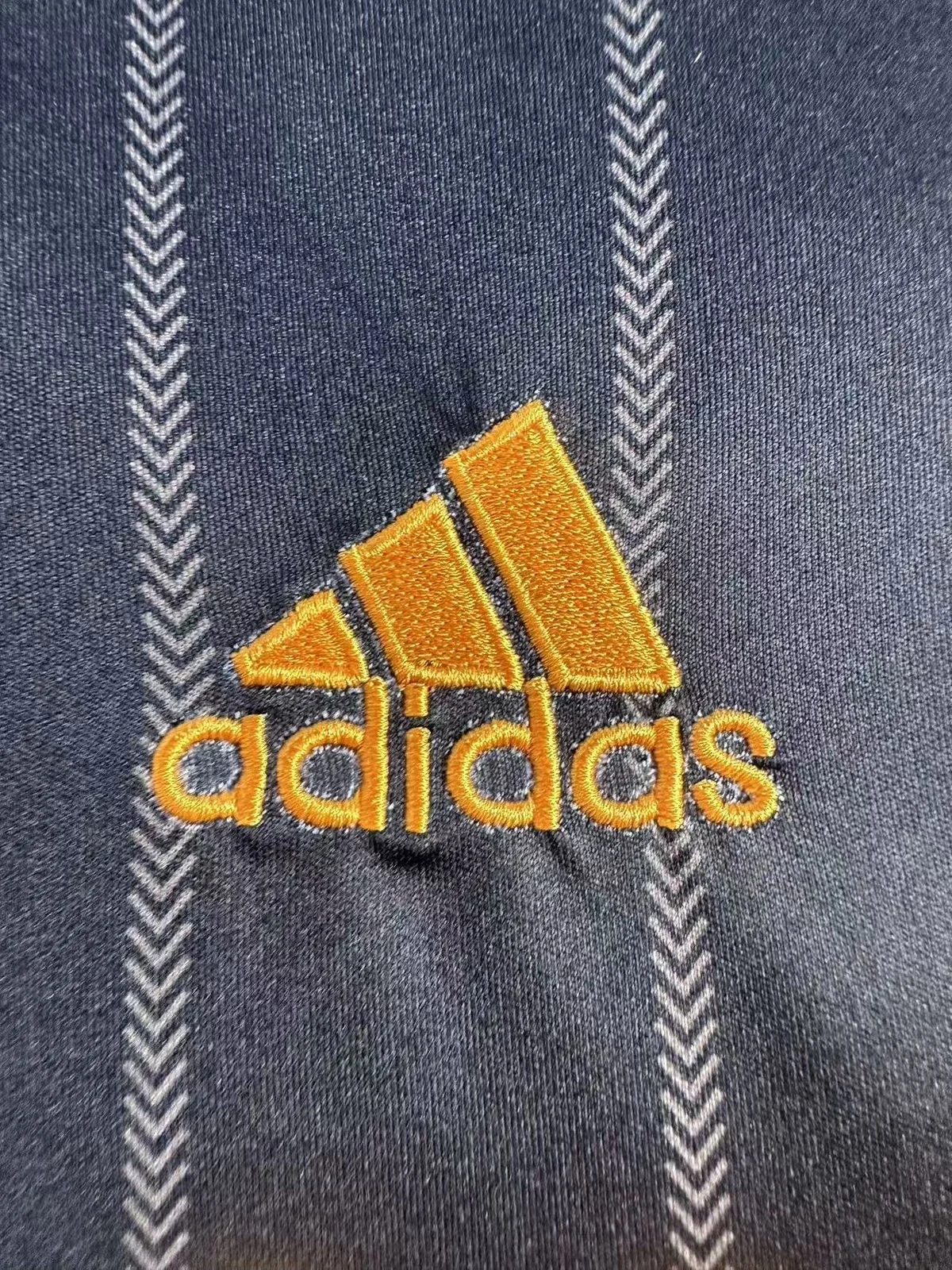 Camiseta Chelsea Visitante 2010/2011 retro foto 6