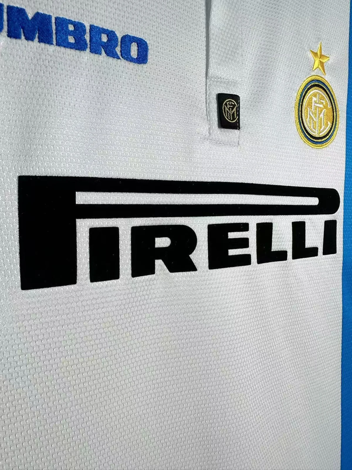 Camiseta Inter de Milan Visitante 1997/1998 retro foto 3