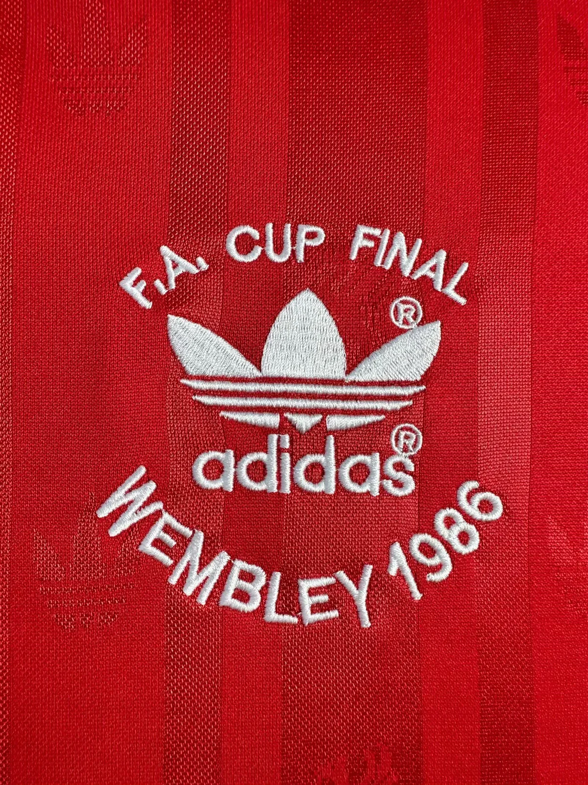 Camiseta Liverpool Local 1986/1987 retro foto 6