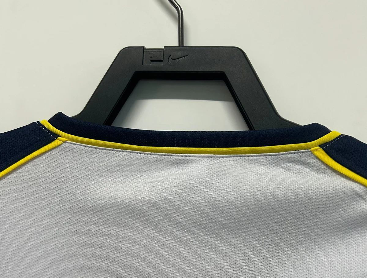 Camiseta Liverpool Visitante 2001 retro foto 4