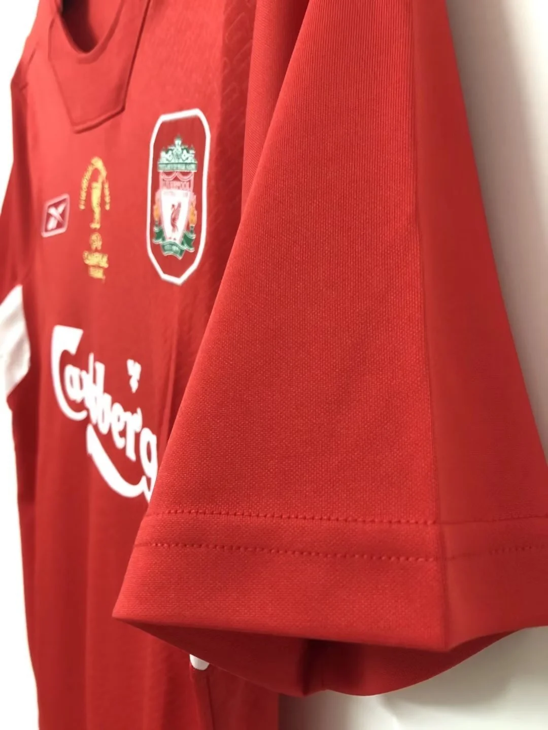 Camiseta Liverpool Local 2004/2005 retro foto 3