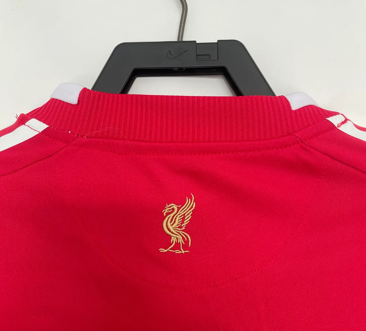 Camiseta Liverpool Local 2008/2009 retro foto 5