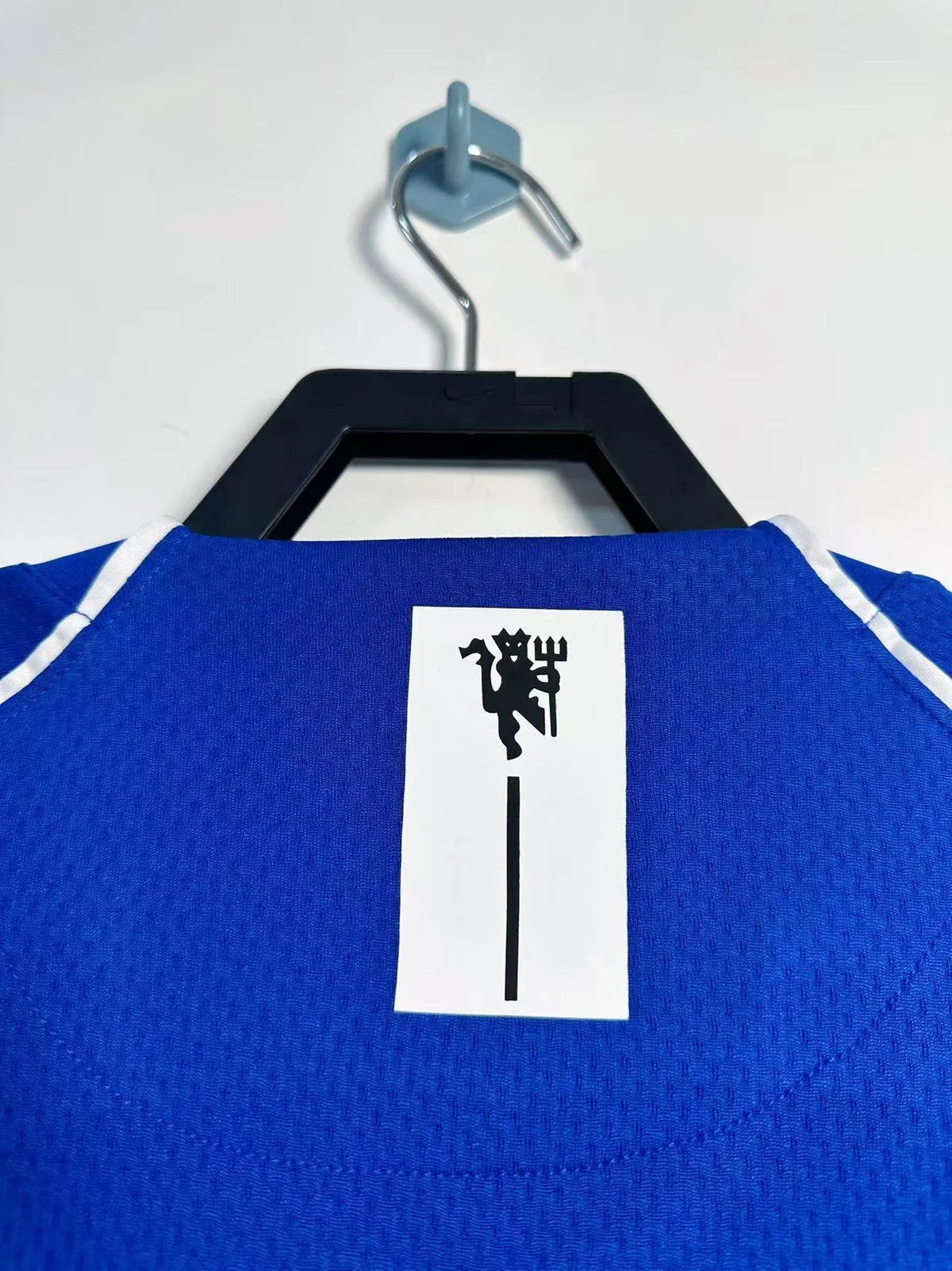 Camiseta Manchester United Portero Azul Manga Larga Manga Larga 2007/2008 retro foto 3