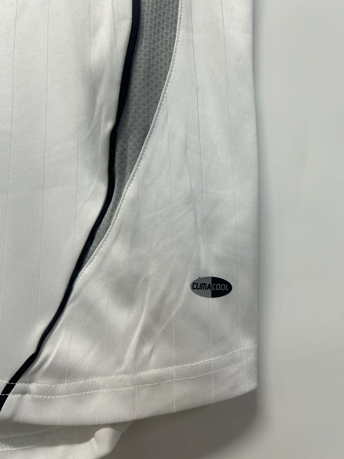 Camiseta Real Madrid Local 2006/2007 retro foto 3