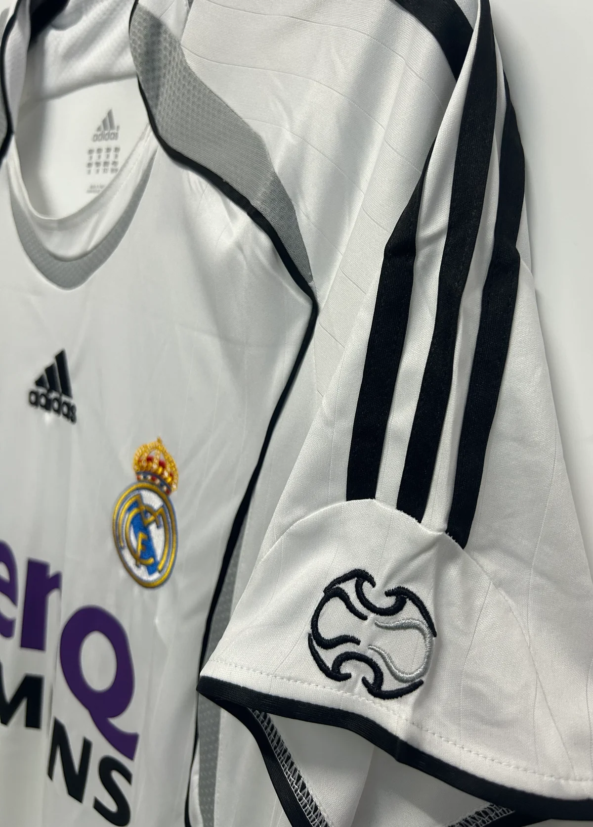 Camiseta Real Madrid Local 2006/2007 retro foto 4