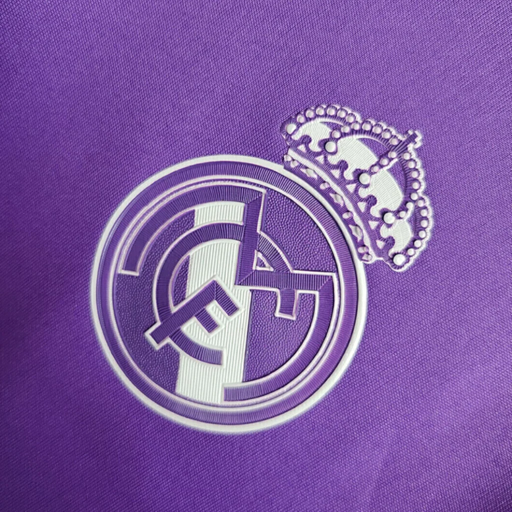 Camiseta Real Madrid Visitante 2017-2018 retro foto 5