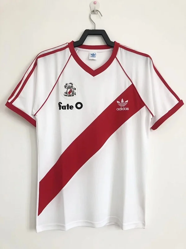 Camiseta River Plate Local 1986 retro foto 1