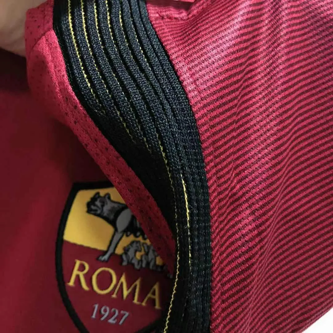 Camiseta Roma Local 2017/2018 retro foto 3