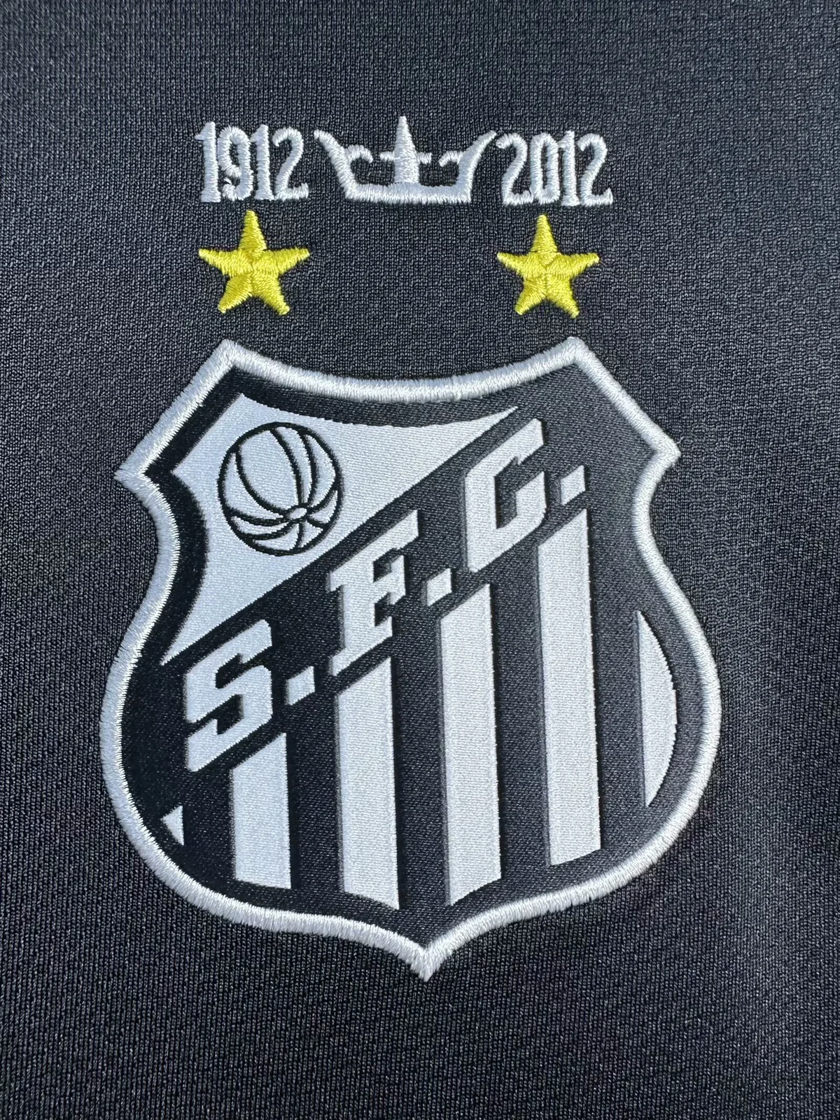 Camiseta Santos Negra 2012/2013 retro foto 7