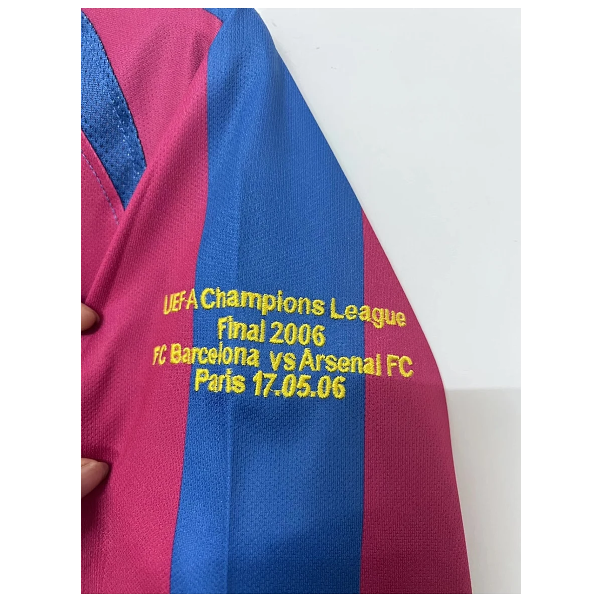 Camiseta Retro Barcelona 2005-2006 Local Final Champions League Manga Larga - Retro - Vista 4